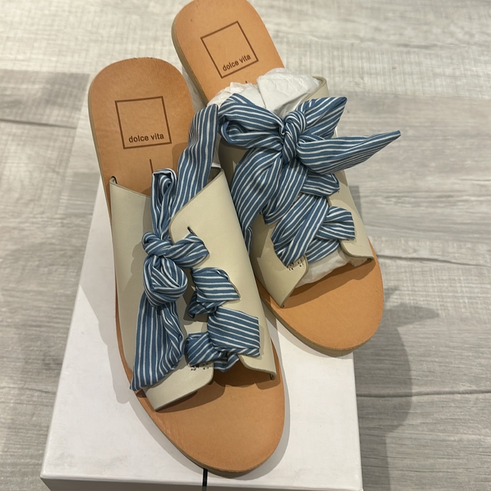 NWB Dolce Vita Amber Ivory Leather Size 9.5